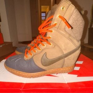 Nike Dunk Sky Hi Snkrbt 2.0